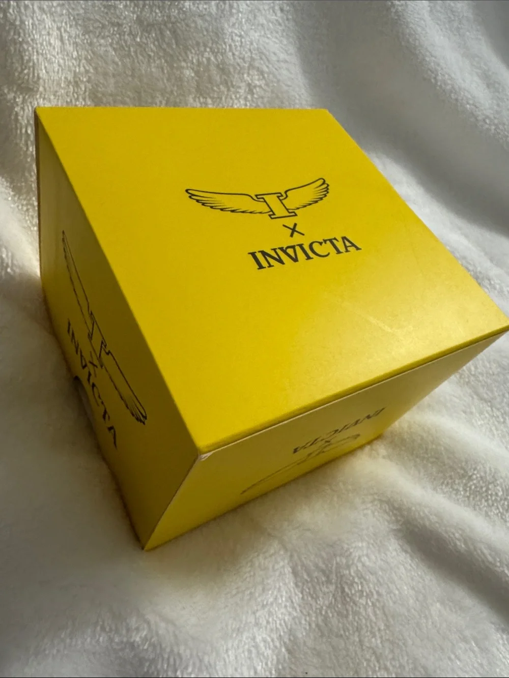 Invicta Specialty I by Invicta Men's Watch - 40mm. Gold Toned (69006)